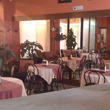 Alda Centro 호텔 2*