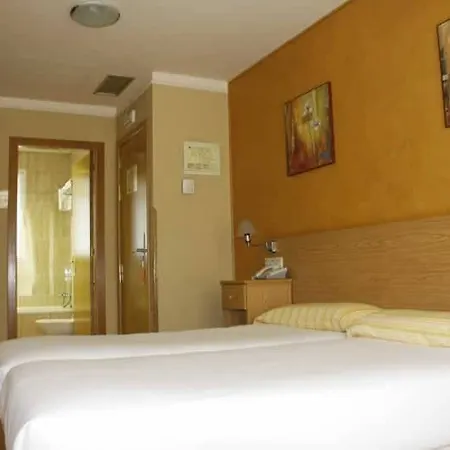 فندق Alda Centro 2*