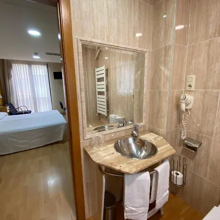 فندق Alda Centro 2*