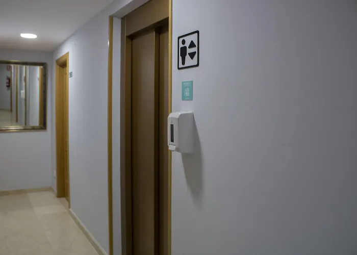 מלון Alda Centro אוביידו