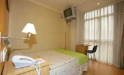 מלון Alda Centro אוביידו